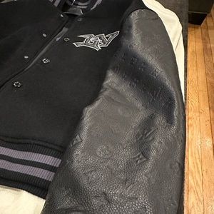 Louis Vuitton Men Monogram Embossed Leather and Wool Blouson Coat